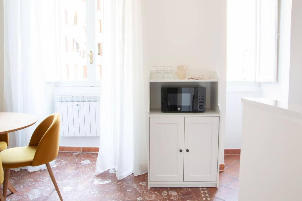Appartamento Di Charme San Giovanni - Colosseo Roma Eksteriør bilde
